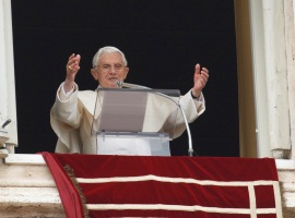 CNS Photo/Paul Haring.