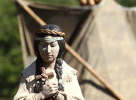 kateri-tekakwitha-statue-new-york-cns-nancy-phelan-weichec-montage