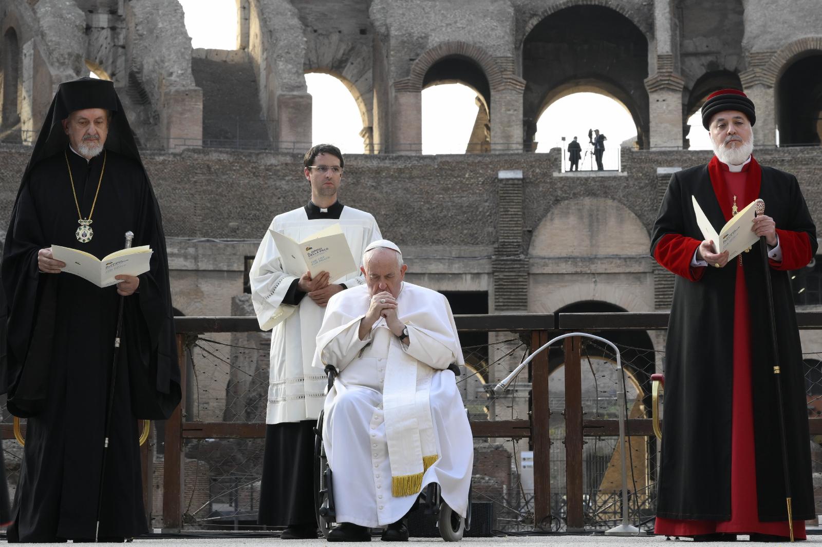 Pope and Christian leaders in Colosseum