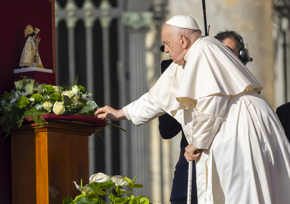 pope pray icon