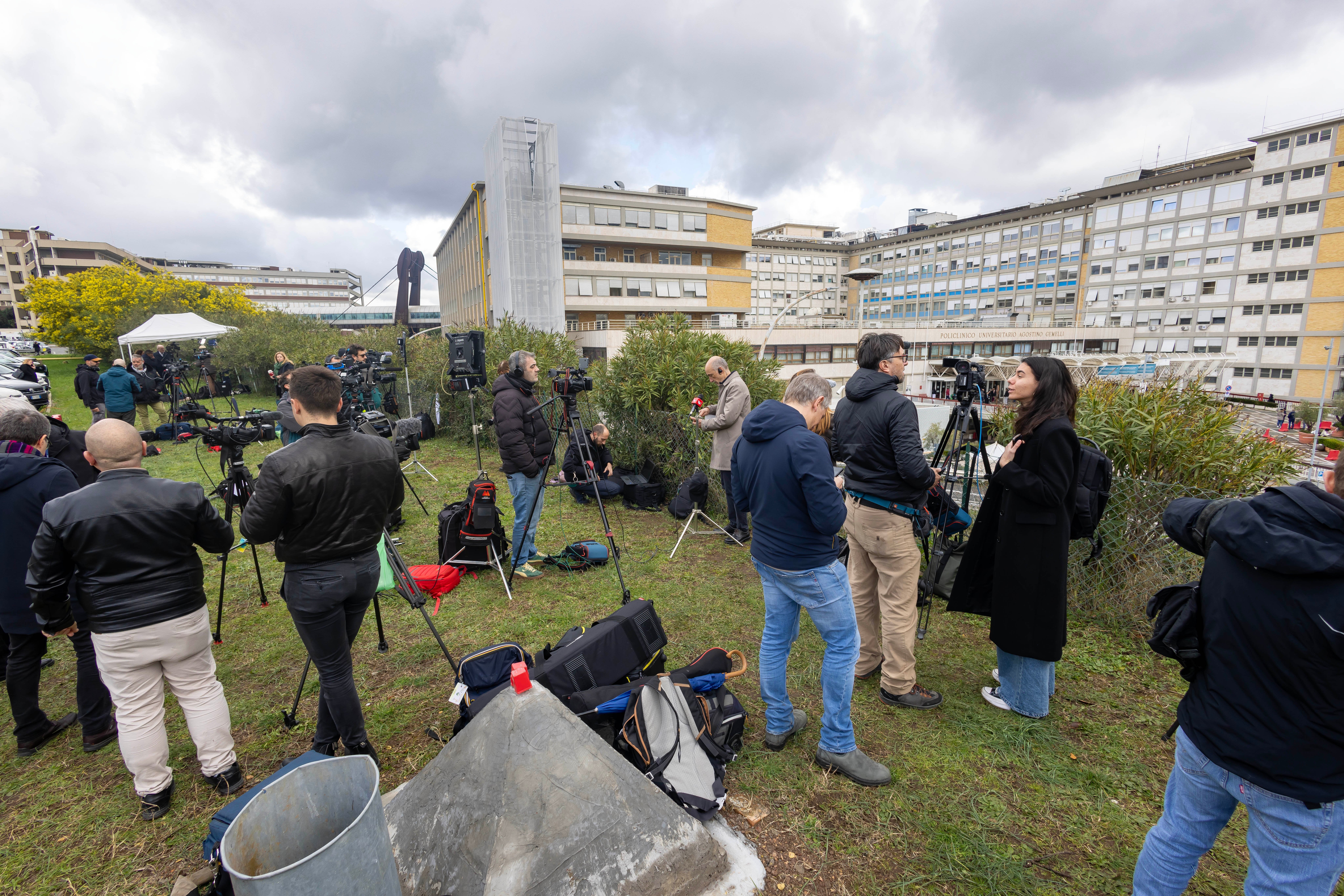 Media set up at Rome's Gemelli hospital after Pope Francis checks in