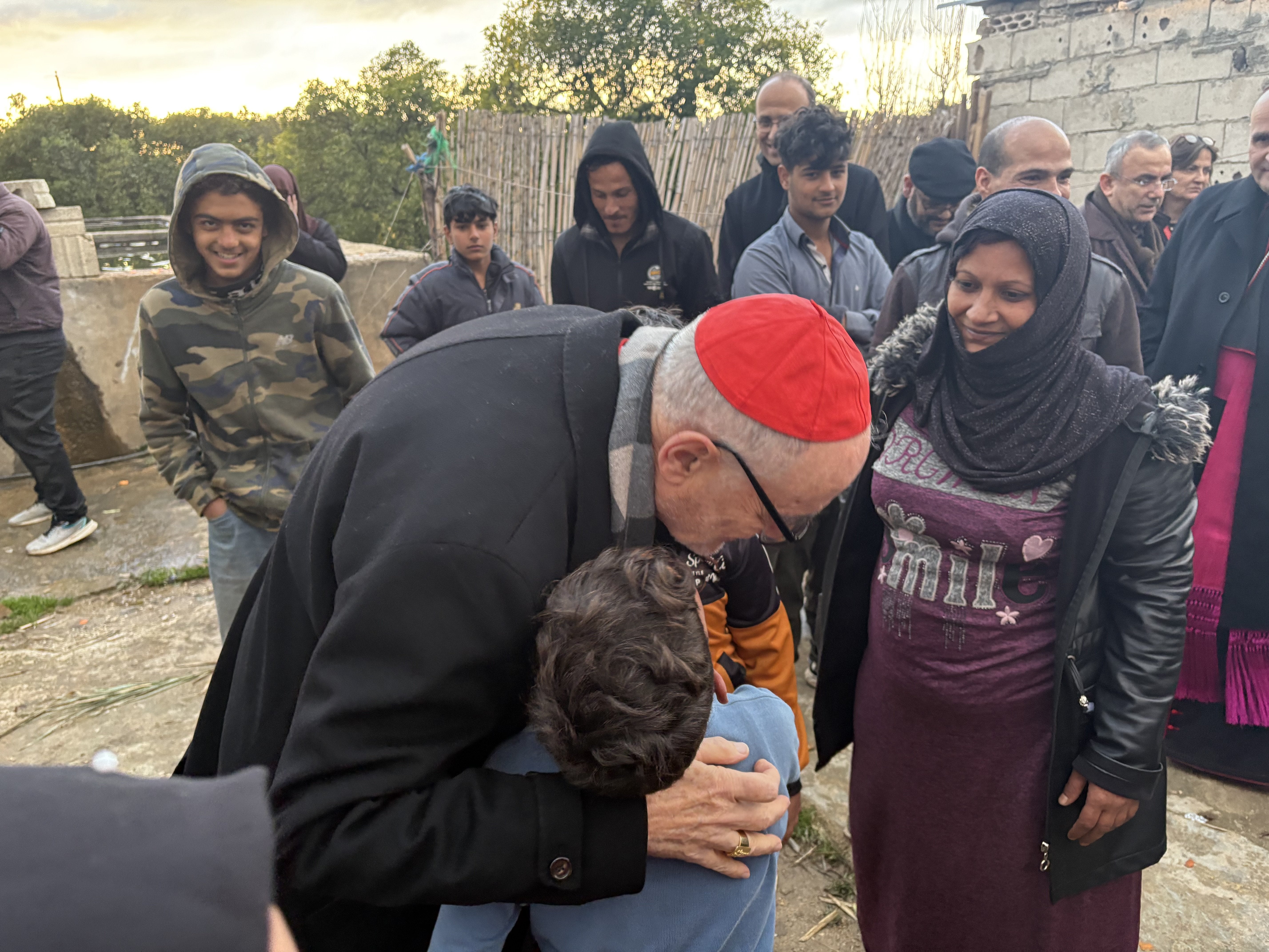 Cardinal Czerny with Syrian refugees in Lebanon