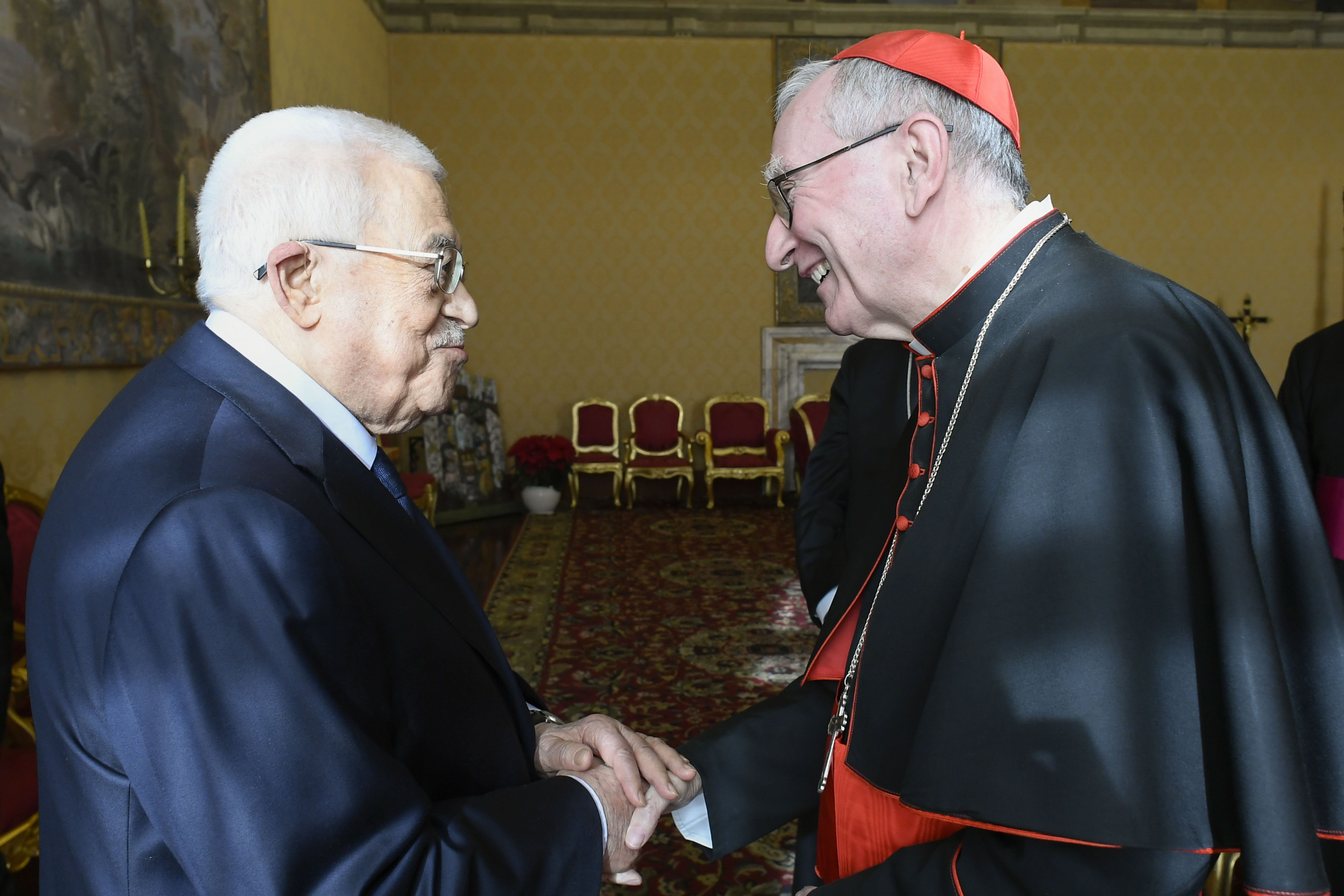  Palestinian President Mahmoud Abbas and Cardinal Parolin