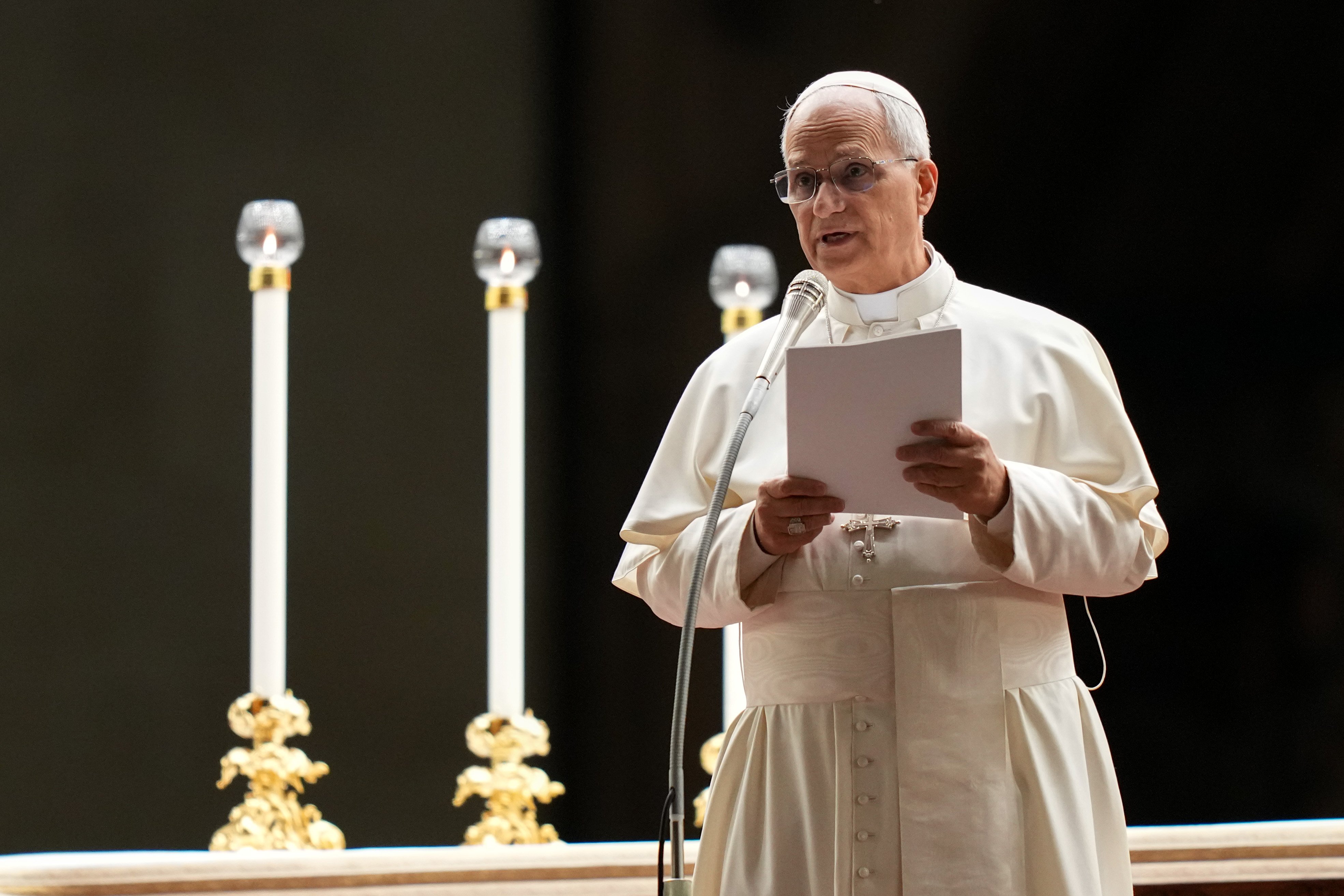 Pope Leo speaks at prayer vigil for peace