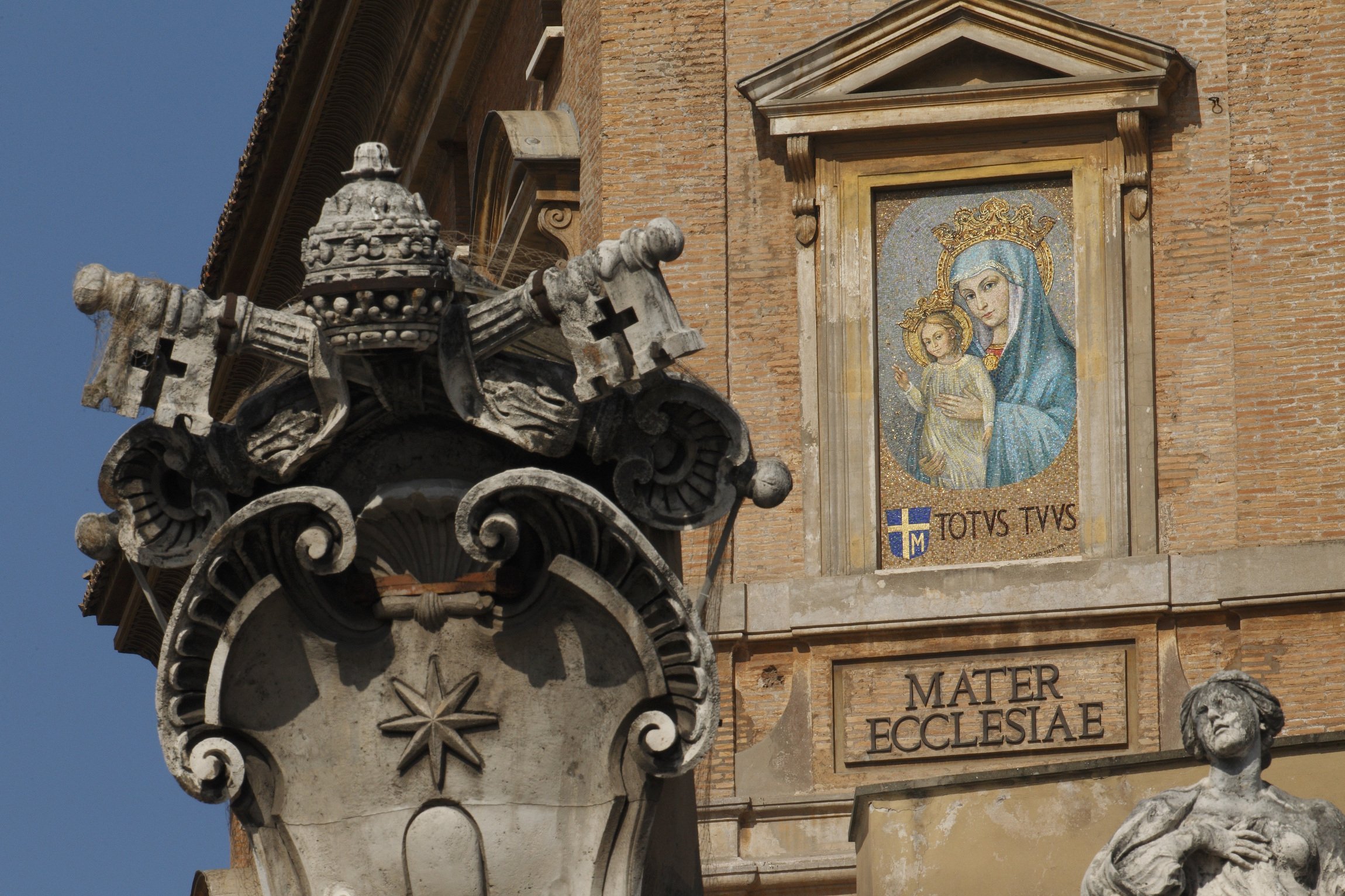 Vatican mosaic of Mary, Mother of the Church