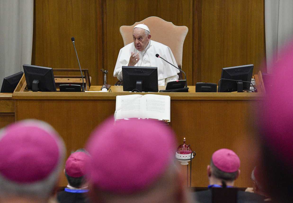 Pope Francis speaks to Italian bishops