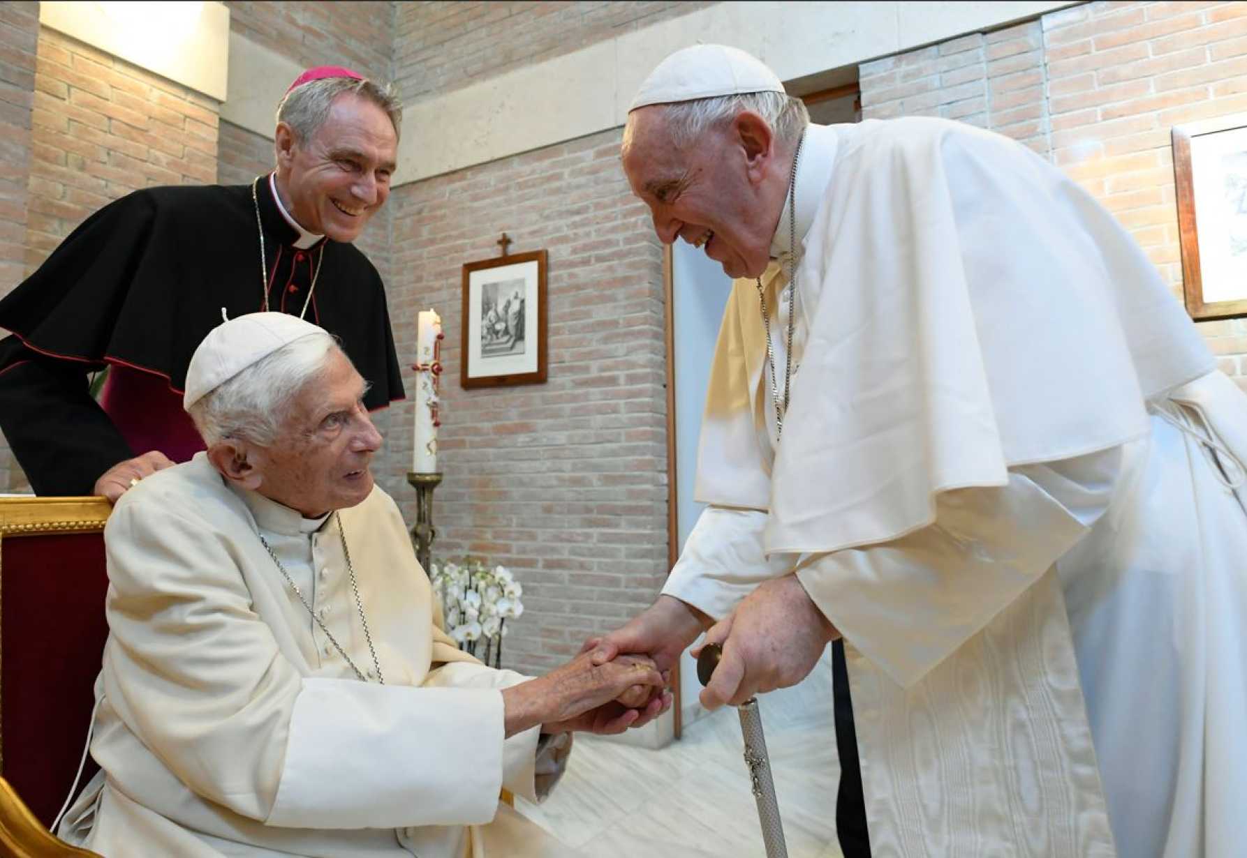 overalt Almindeligt Veluddannet UPDATE: Pope Francis asks prayers for ailing Pope Benedict | USCCB