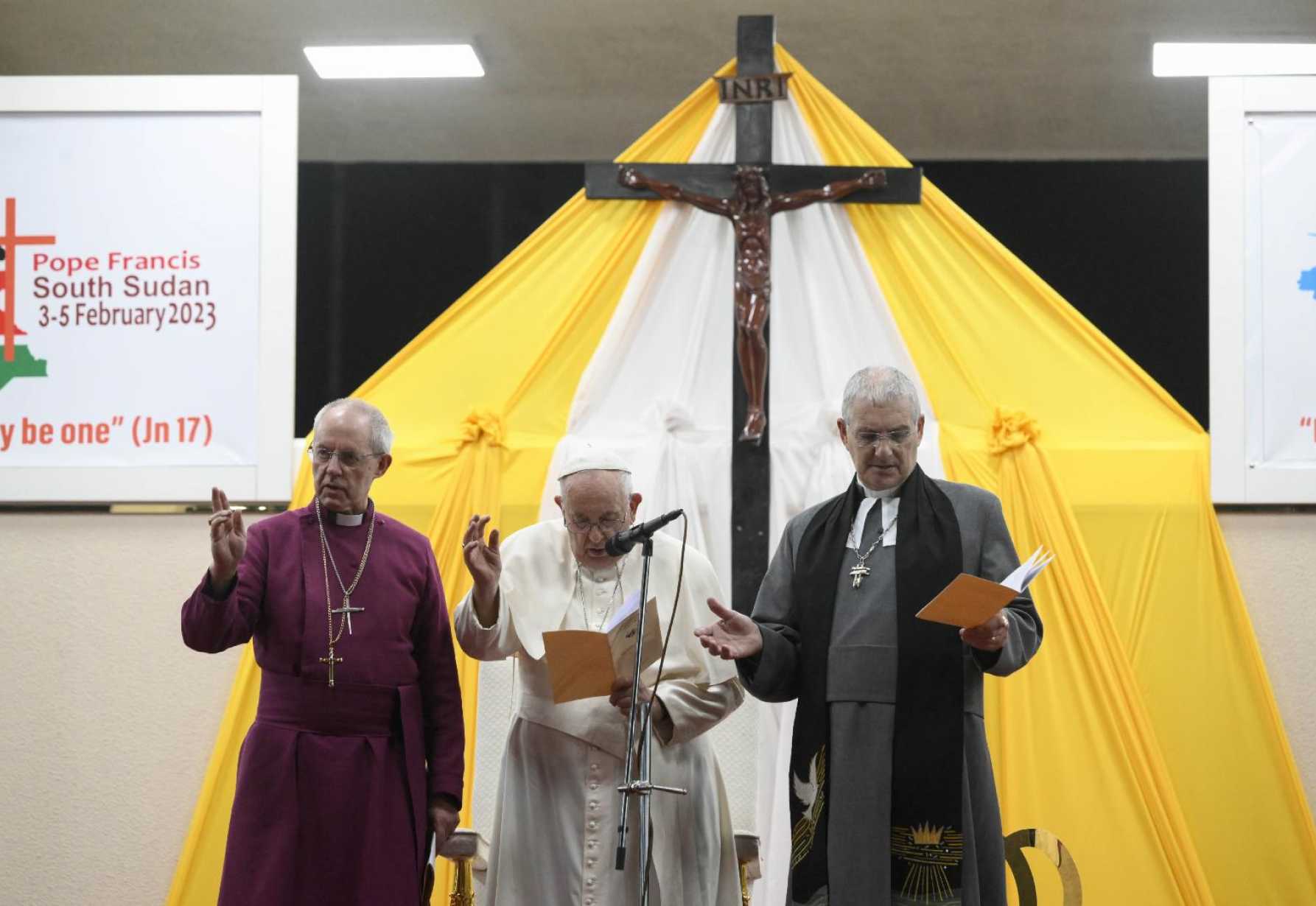 Praying with South Sudan's Christians, leaders urge new steps toward unity