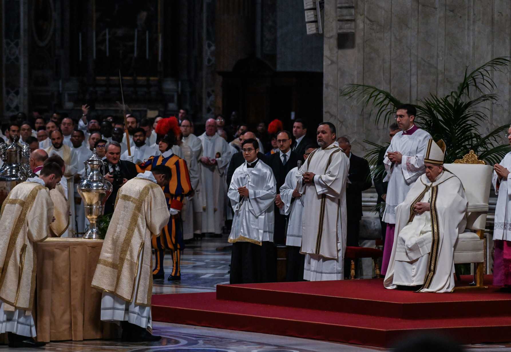 Pope tells priests: Be agents of harmony, not division