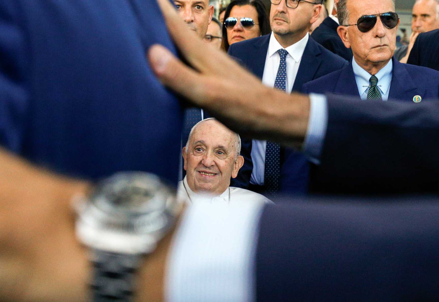 Pope returns to Vatican, 'is better than before,' chief surgeon says