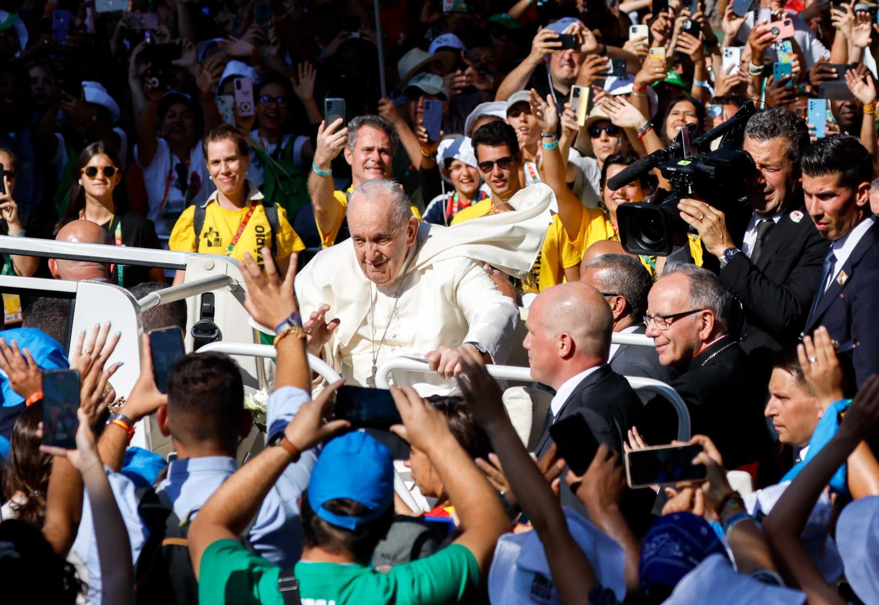 Pope to young people at WYD: God calls your authentic, not virtual, self
