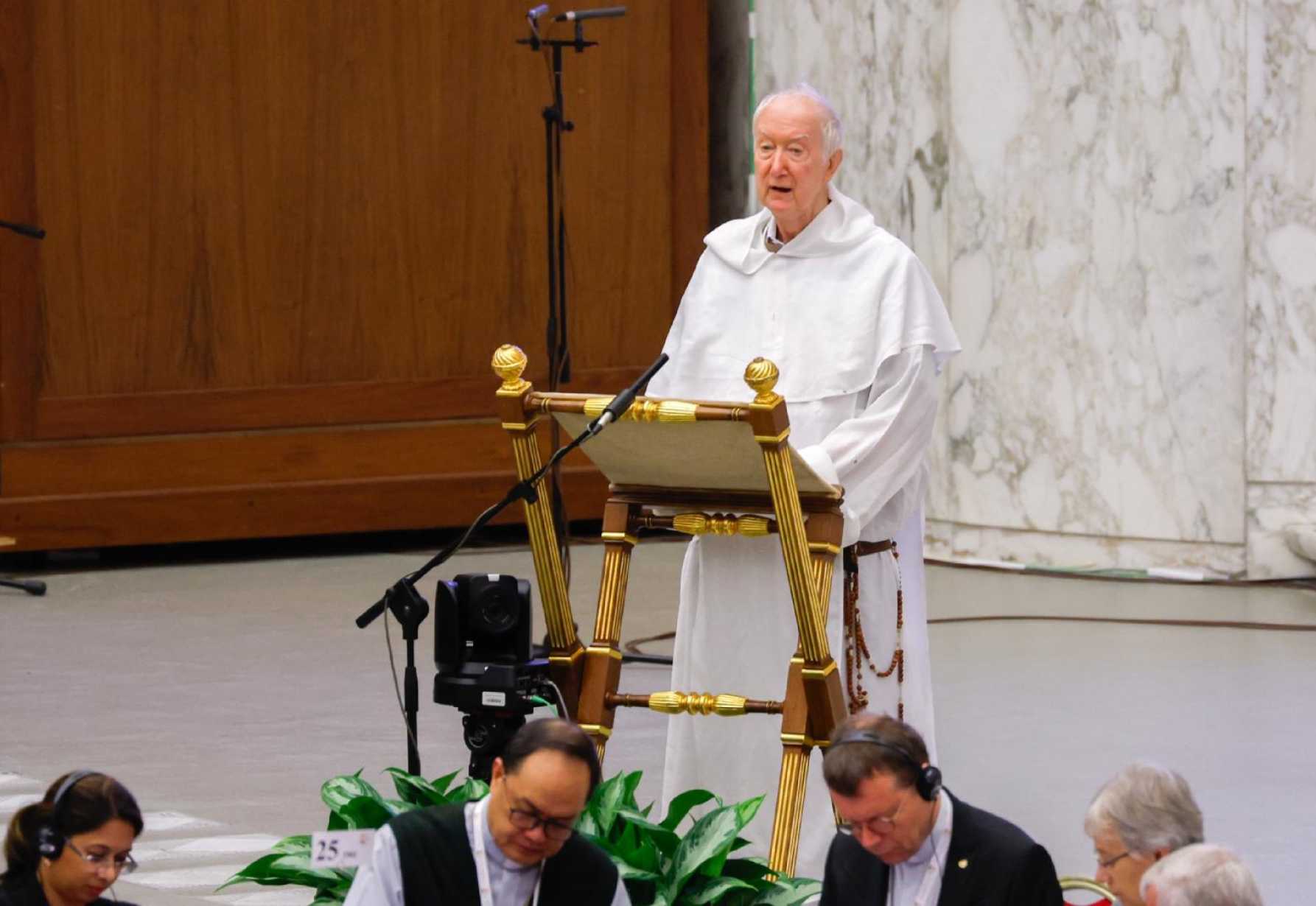 As synod winds down, members urged to sow patience