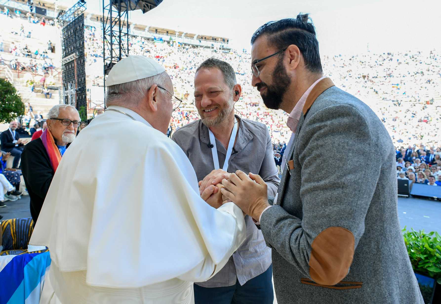 Don't let discord lead to death, pope says in city of Romeo and Juliet