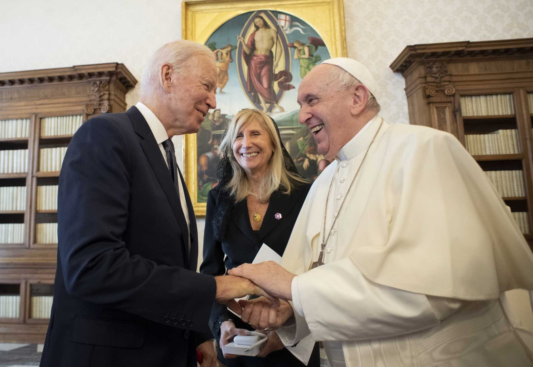 Pope will receive outgoing US President Biden at Vatican Jan. 10