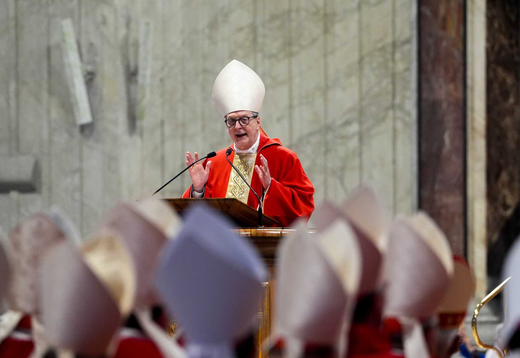 Cardinal asks electors to be shaped by Spirit before voting for pope
