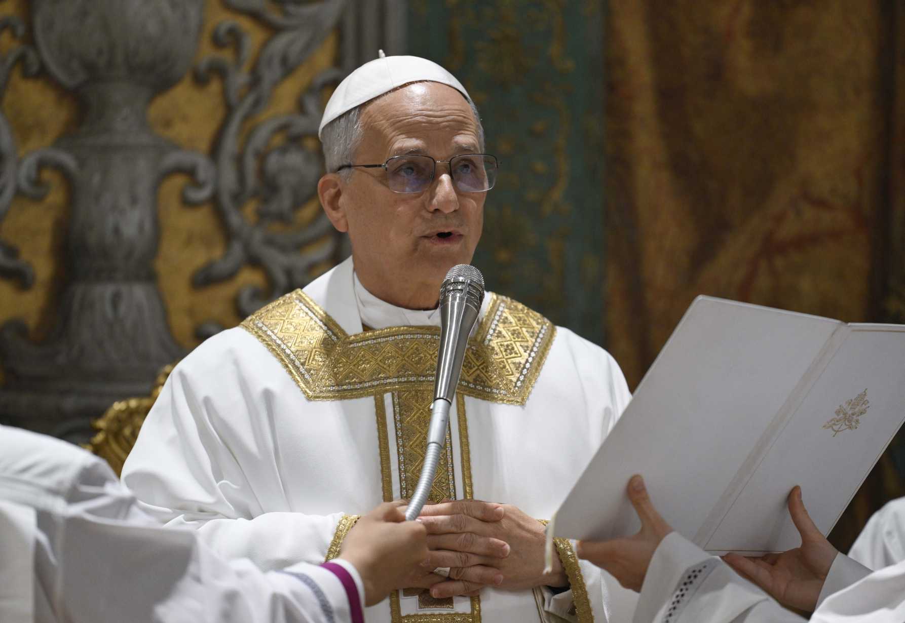 New pope calls for Christian witness in world that finds faith 'absurd'