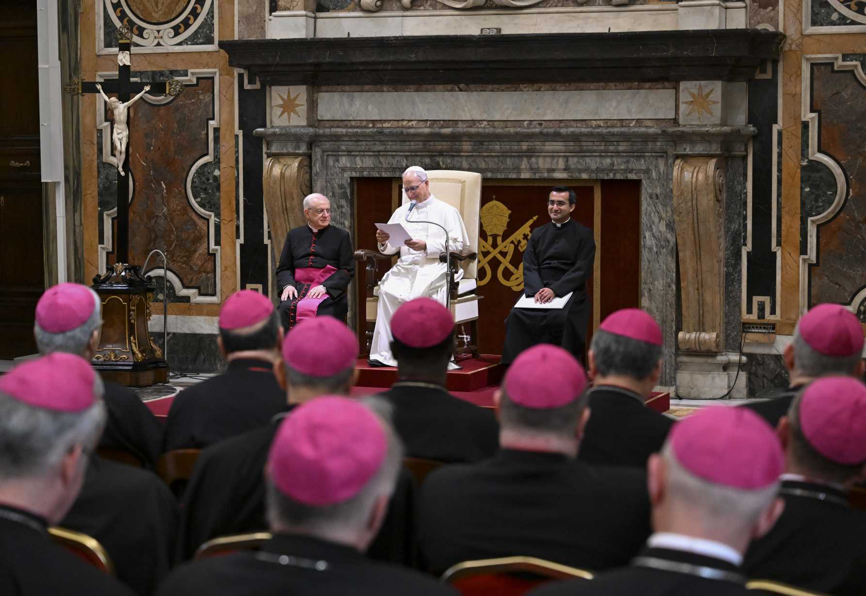 Papal diplomats must always defend poor, religious freedom, pope says