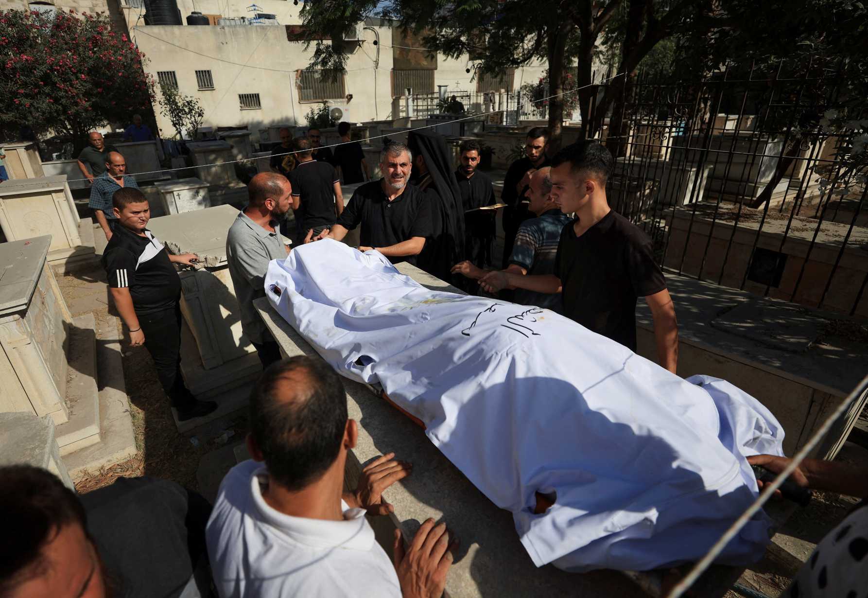 Israeli PM calls pope, who urged the leader to start negotiations, ceasefire