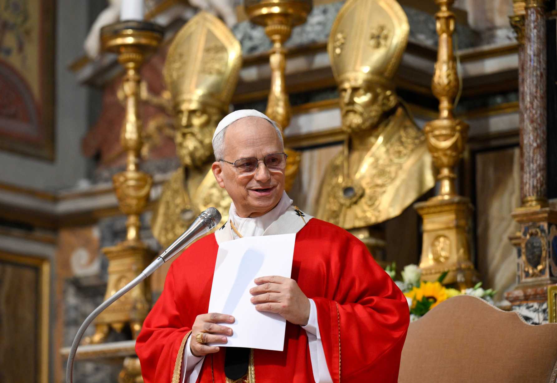 Pope asks his Augustinian confreres to listen, be humble, promote unity