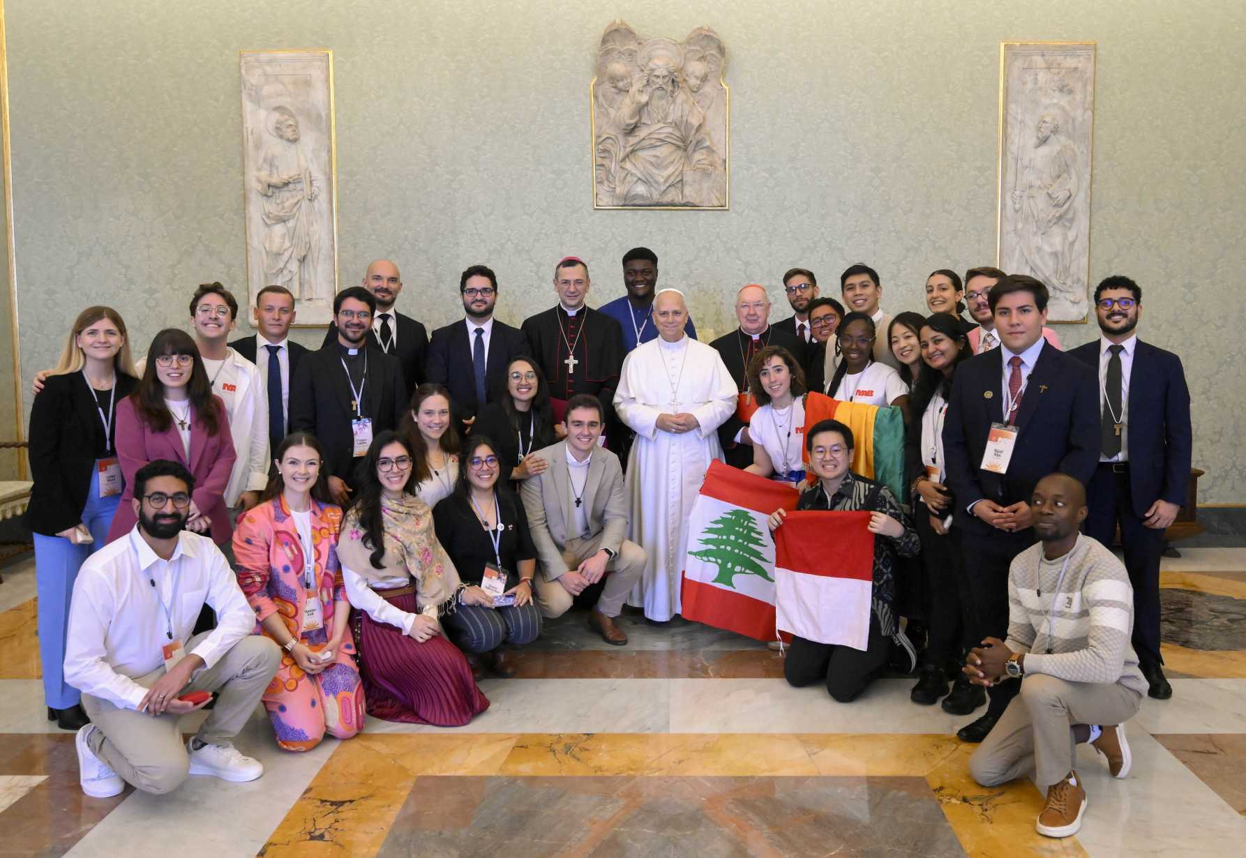 Faith thrives in community, not isolation, pope tells young adults