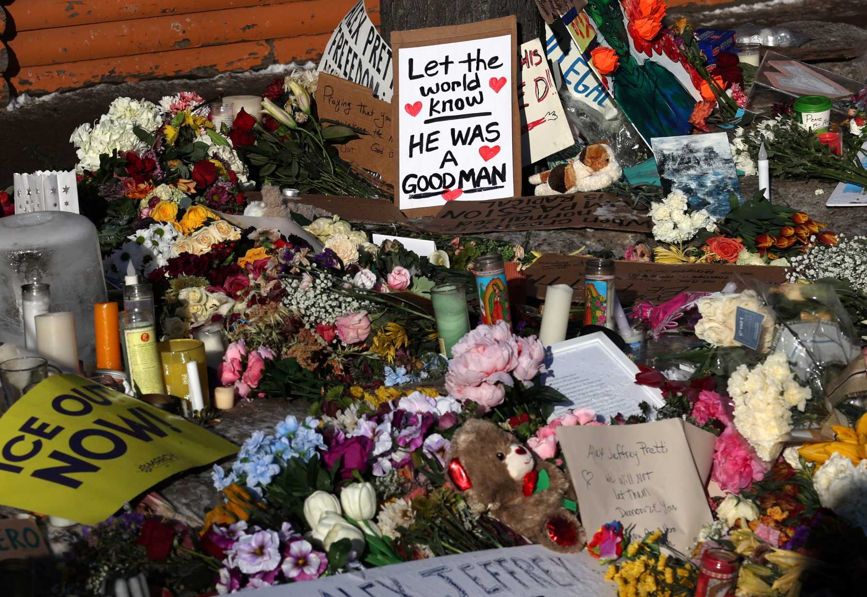 Deadly violence in Minneapolis tied to ICE agents is 'unacceptable,' top cardinal says