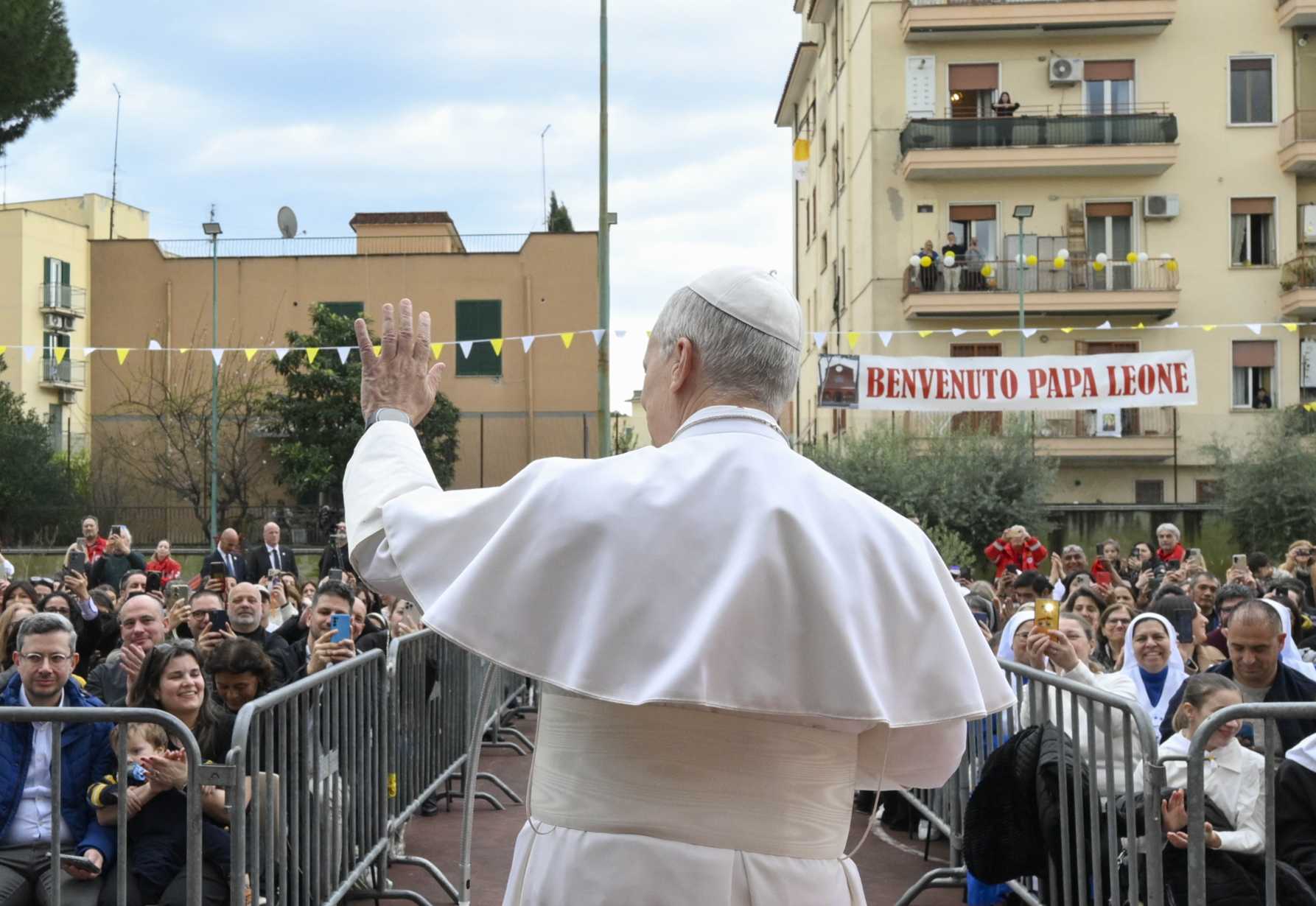 God's name can never be used to justify 'absurd' pursuit of war, pope says