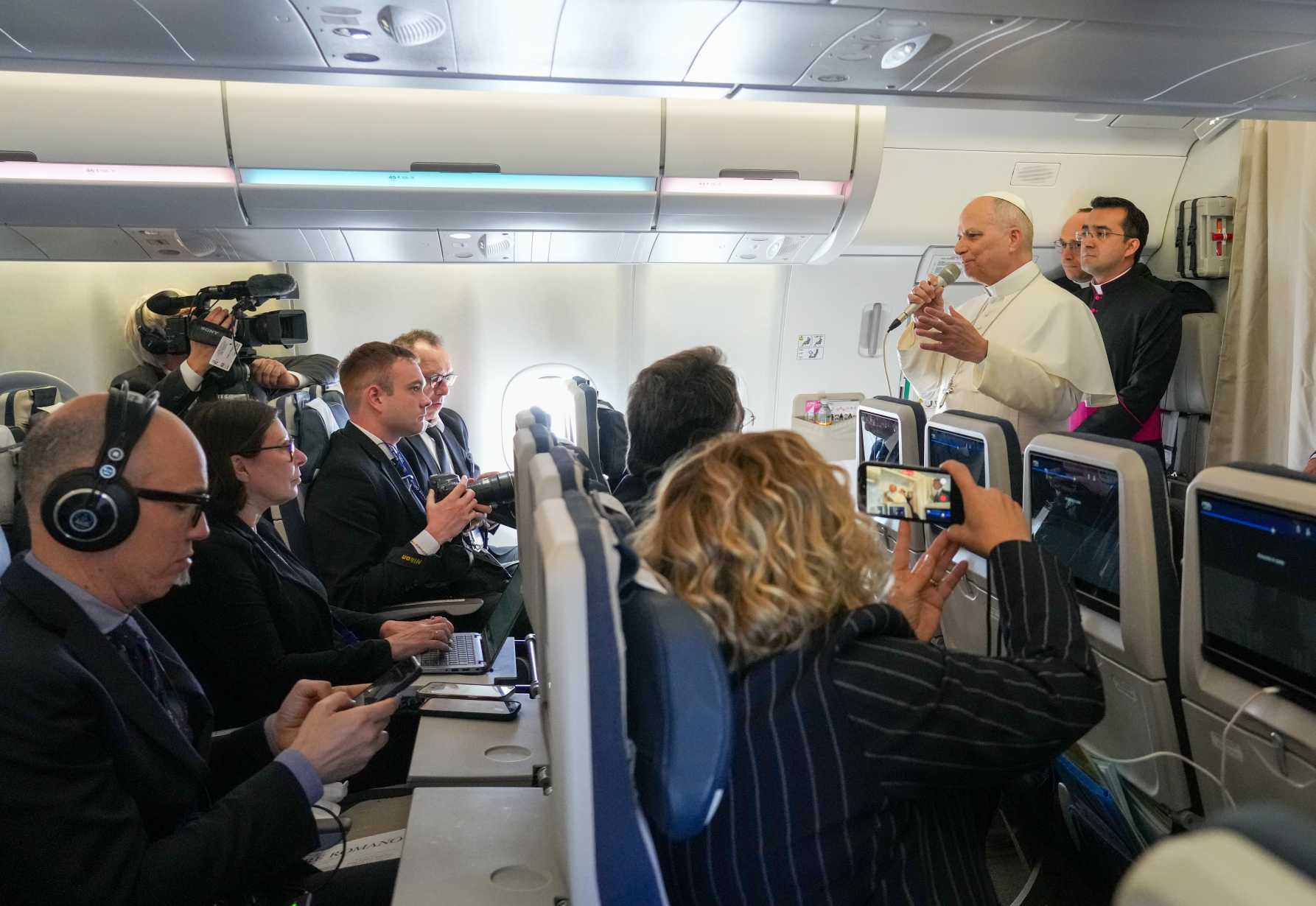 Following Trump's critical post, Pope Leo continues his plea for peace