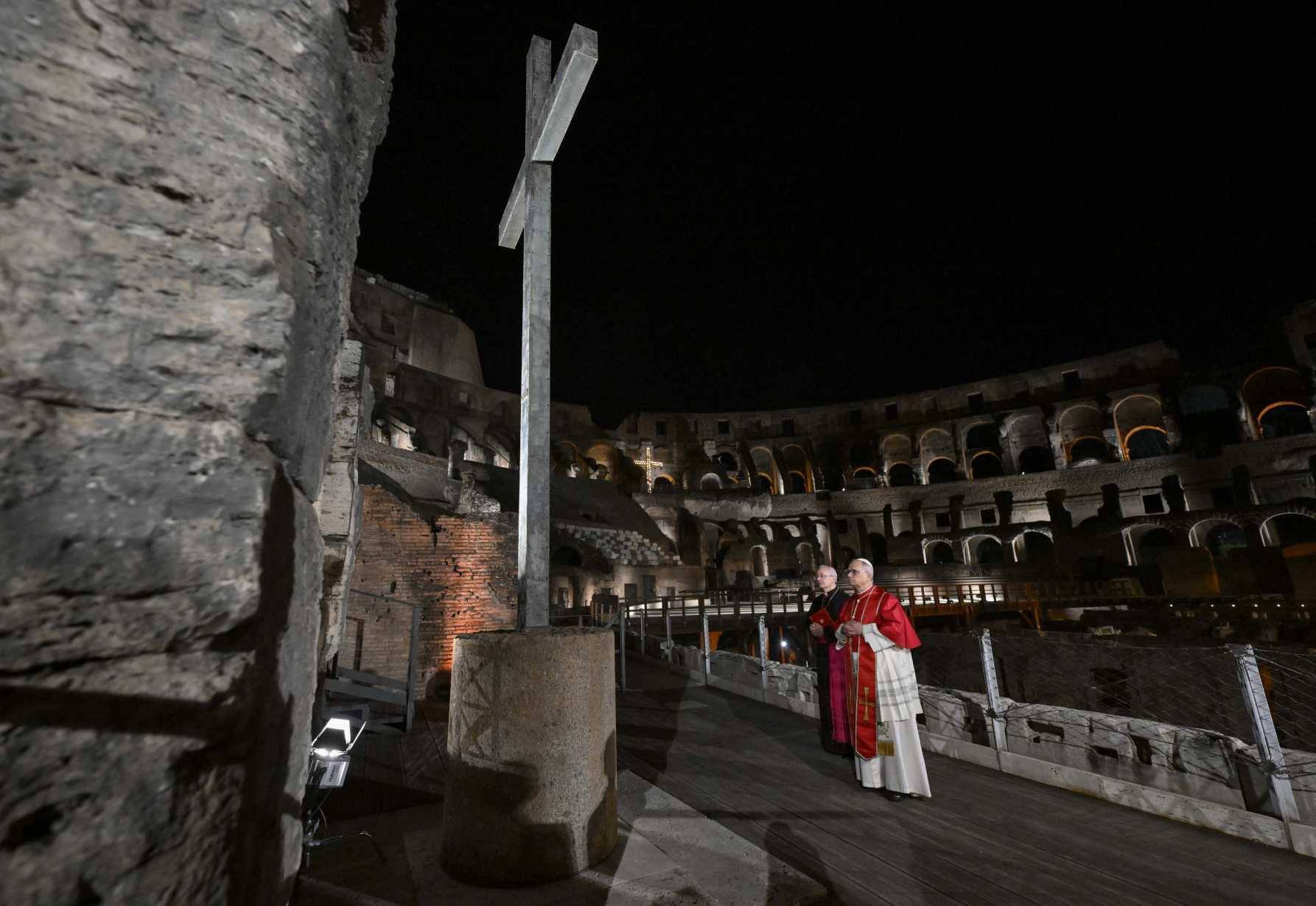 Pope at Colosseum: Follow Christ's path, including the Way of the Cross, to bring peace