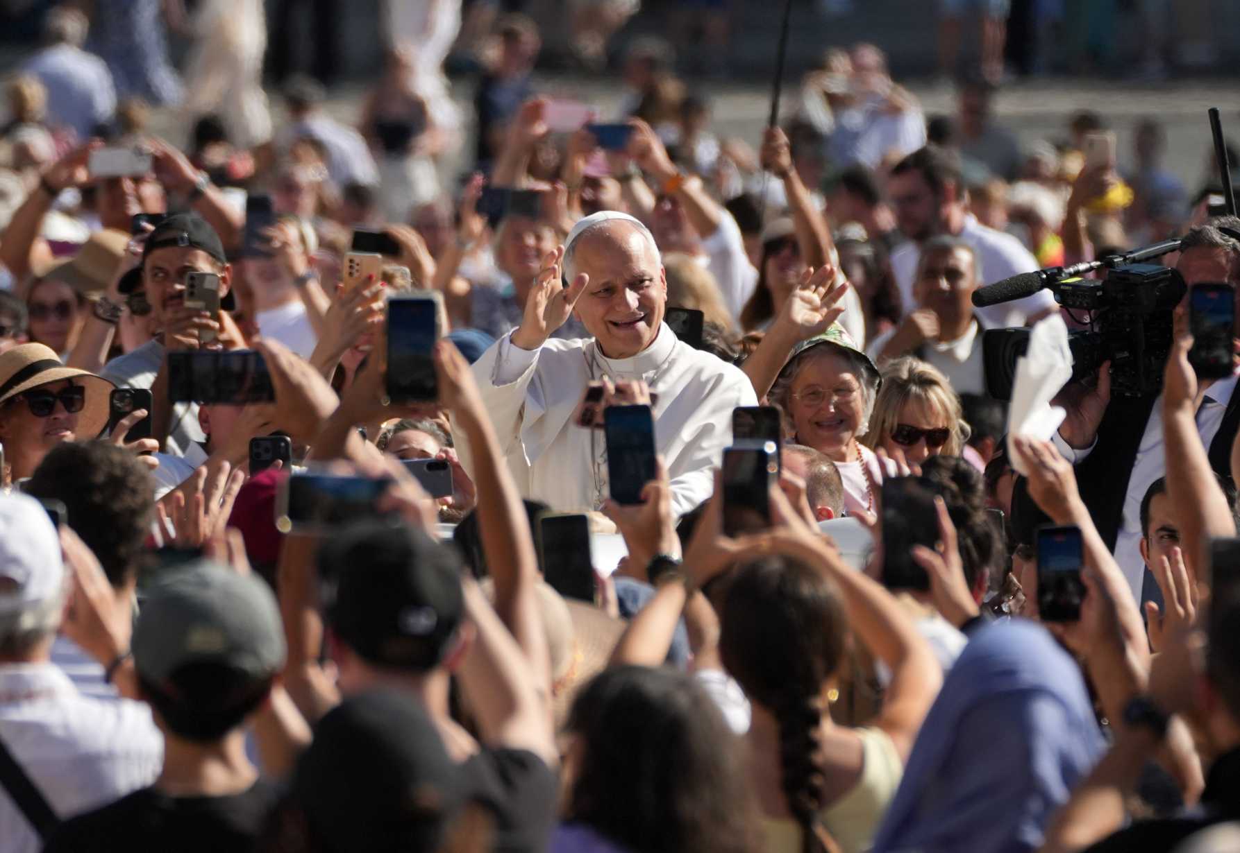 Catholics cannot be 'unengaged spectators' amid current events, pope says