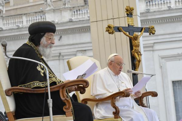 Pope Francis and Pope Tawadros