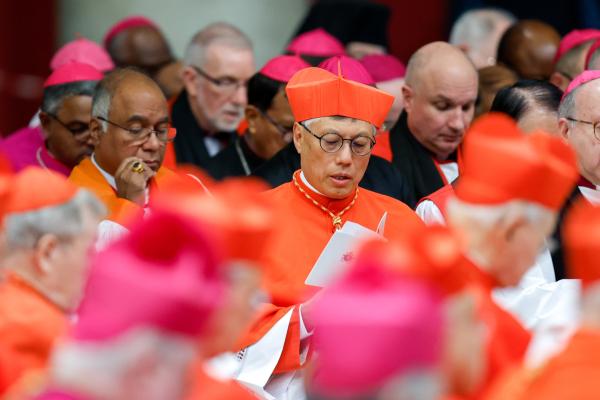 Cardinal Stephen Chow at a prayer event.