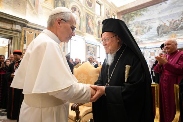 Pope Leo greets Orthodox Patriarch Bartholomew