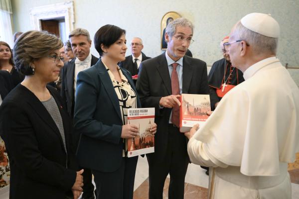 Pope Leo XIV receives the Religious Freedom Report
