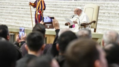 Confession is 'encounter of love' that fights evil, pope tells priests