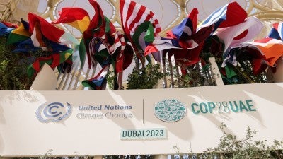 Pope calls world leaders to end divisions to fight climate change