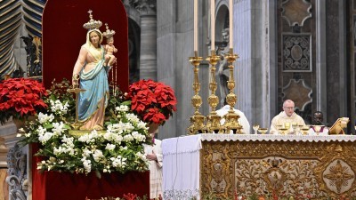 On New Year's, pope calls for real commitment to respect human life