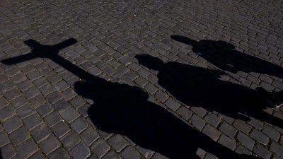 U.S. Holy Year pilgrims add pope to their list of prayer intentions