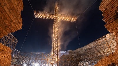 Changing the world demands changing direction, pope writes for Way of Cross