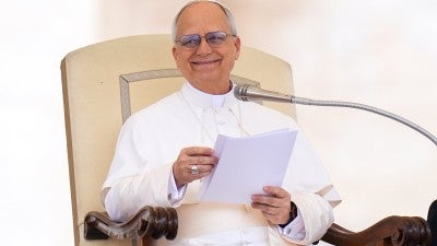 God's love is generous, not calculating, pope says at first audience