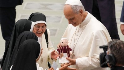 Hope is knowing God is always ready to forgive, pope says at audience