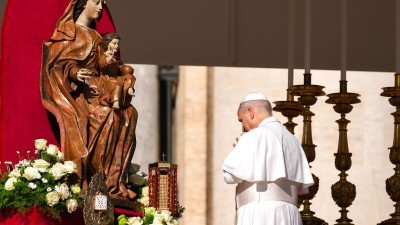 Pope: Church needs to promote greater study, understanding of Mary