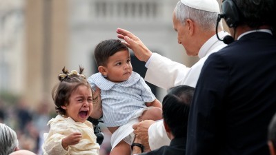 The risen Christ brings joy, hope along life's journey, pope says