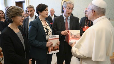 Attacks on religious liberty increase, say cardinal, papal foundation