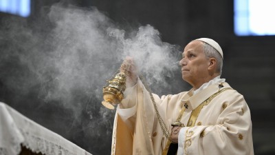 'In this dark hour of history,' do not shy away from your mission, pope says