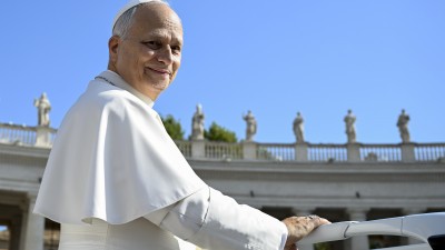 Pope calls for promoting, protecting human dignity