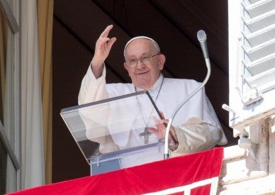God has the same love for all, pope says at Angelus