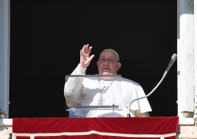 Pope praises Jimmy Carter's 'deep Christian faith' 