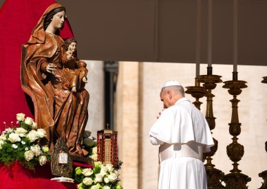 Pope: Church needs to promote greater study, understanding of Mary