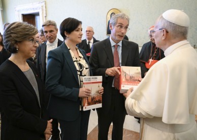 Attacks on religious liberty increase, say cardinal, papal foundation