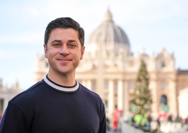 Catholic actor finds Christmas joy in helping US charity